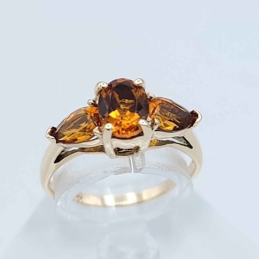 10K Citrine 3 stone ring
